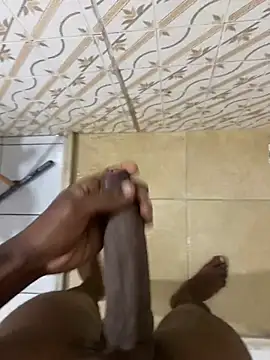 Snapshot of Negro_Wakanda_Boy chatting on 4, 8, 2026 Negro Wakanda Boy online show from 4, 8, 2026