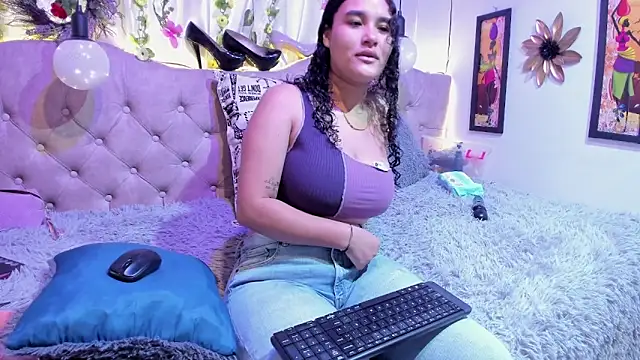 Chanelle  online show from 20, 3, 2025