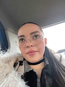 AnaWest online show from 25, 1, 2025