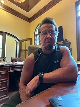 sluttydylan online show from 12, 7, 2026