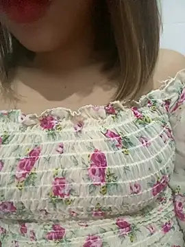 Snapshot of Sofia_xx2 chatting on 7, 1, 2025 Sofia xx2 online show from 7, 1, 2025