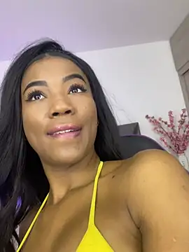 Snapshot of paula__cruzz chatting on 27, 6, 2026 paula cruzz online show from 27, 6, 2026