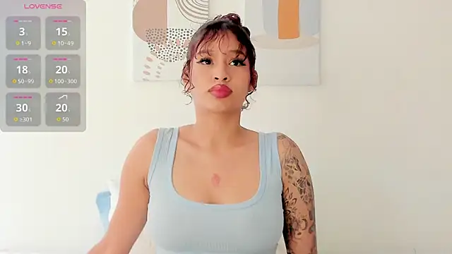 SeleneClark online show from 17, 2, 2026