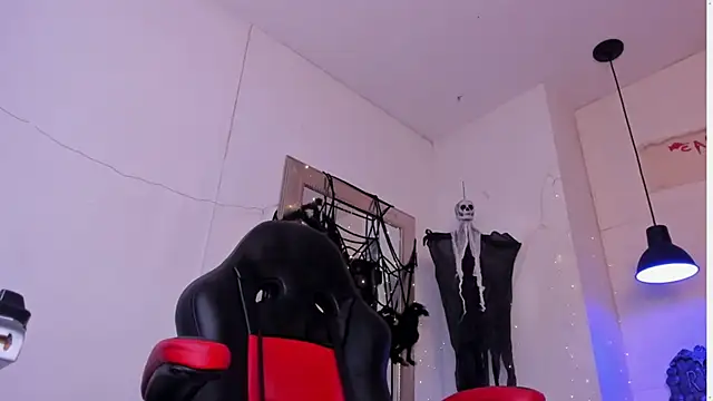 angel hardy dl online show from 8, 10, 2025