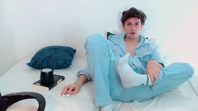 Elio555 online show from 15, 12, 2024