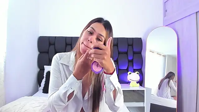 Snapshot of Cristel_Boom chatting on 26, 1, 2025 Cristel Boom online show from 26, 1, 2025