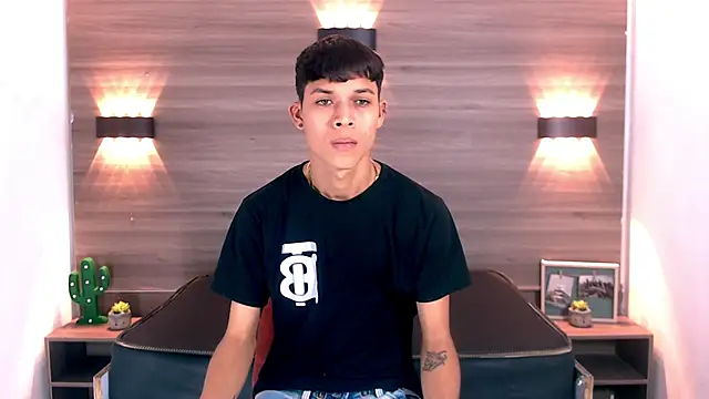 Levis Montes online show from 19, 12, 2024