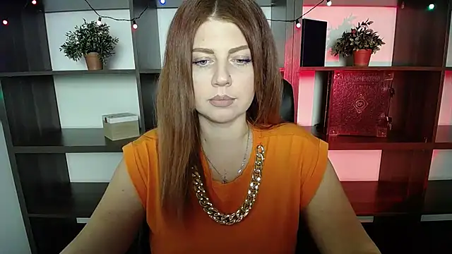 Lizzy Love online show from 28, 2, 2025