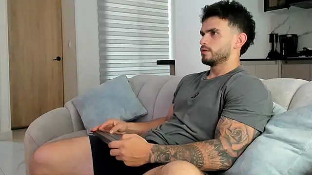 Snapshot of Ricardogo19 chatting on 2, 3, 2026 Ricardogo19 online show from 2, 3, 2026