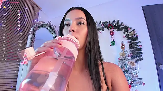 eyleen lee  online show from 22, 12, 2024