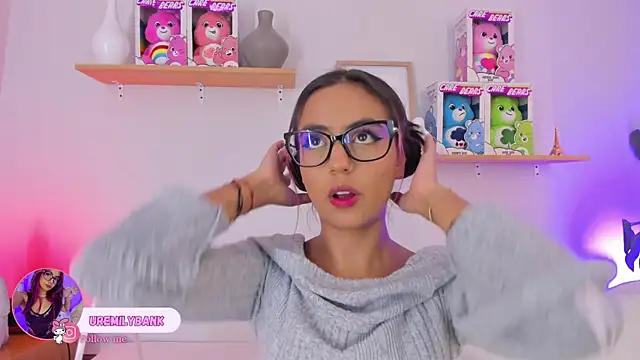 emily bank online show from 19, 9, 2025