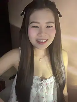 Snapshot of Bae1103 chatting on 7, 6, 2026 Bae1103 online show from 7, 6, 2026