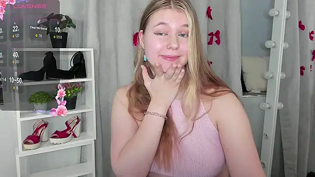 Snapshot of Rebecca_Kelly chatting on 11, 2, 2025 Rebecca Kelly online show from 11, 2, 2025
