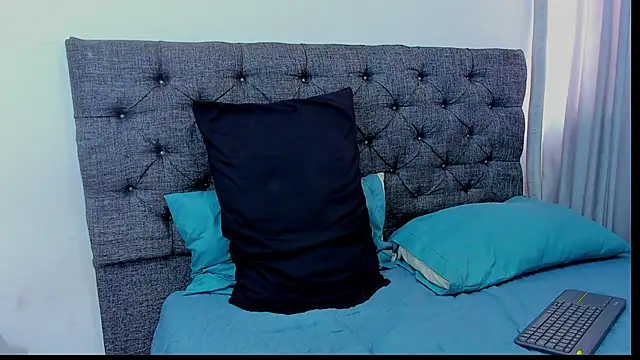 Snapshot of dominic_smith_ chatting on 11, 12, 2024 dominic smith online show from 11, 12, 2024