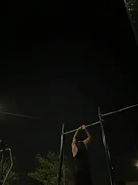 Snapshot of dominic_smith_ chatting on 18, 2, 2025 dominic smith online show from 18, 2, 2025