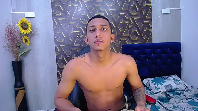 Snapshot of dominic_smith_ chatting on 30, 3, 2026 dominic smith online show from 30, 3, 2026