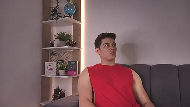 Alan hadid1 online show from 19, 4, 2026