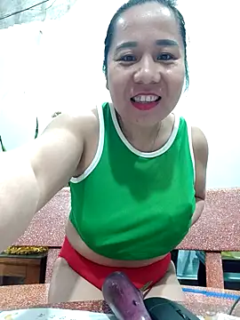 Queen 18200 online show from 27, 2, 2025