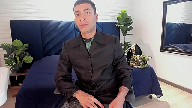 DrakeNeumann online show from 13, 2, 2025