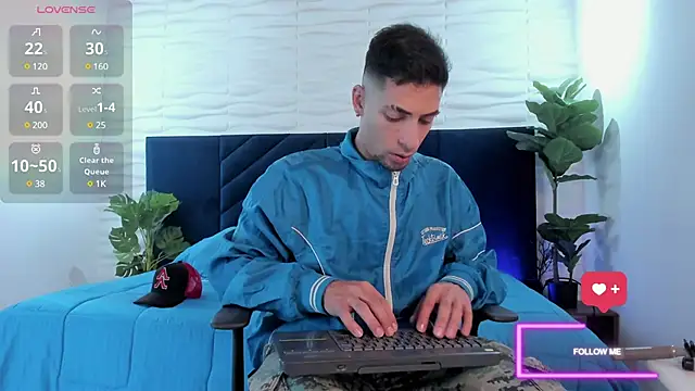 DrakeNeumann online show from 10, 3, 2025