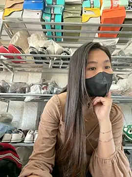 Snapshot of Tina_995 chatting on 22, 11, 2025 Tina 995 online show from 22, 11, 2025