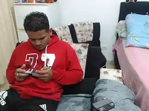 Boycuriousxxx online show from 25, 2, 2025