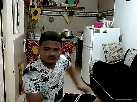 Boycuriousxxx online show from 22, 12, 2025