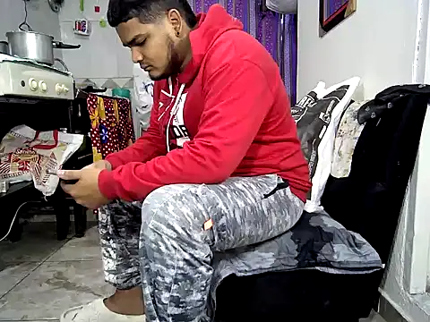 Snapshot of Boycuriousxxx chatting on 6, 6, 2026 Boycuriousxxx online show from 6, 6, 2026