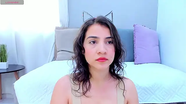 Miranda doll  online show from 22, 3, 2025