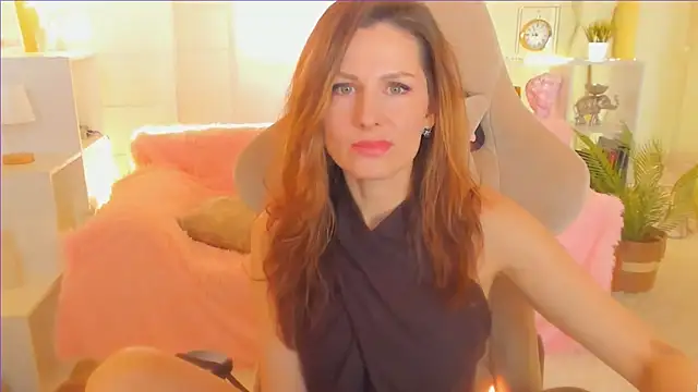 Snapshot of April_o_Nill chatting on 25, 2, 2025 April o Nill online show from 25, 2, 2025