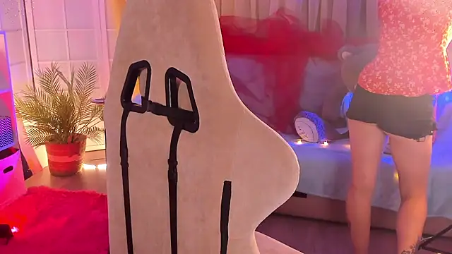 Snapshot of April_o_Nill chatting on 18, 9, 2025 April o Nill online show from 18, 9, 2025