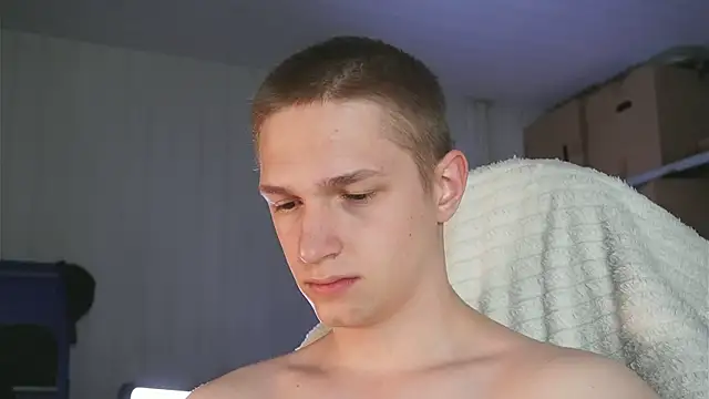 dustyn fox online show from 31, 3, 2026