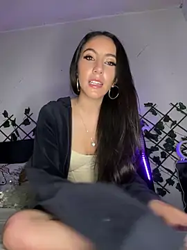 FrancellyHot online show from 6, 2, 2025