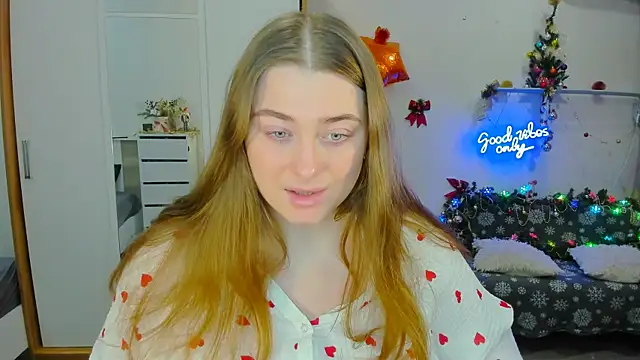 Snapshot of Demure_Smile chatting on 2, 12, 2024 Demure Smile online show from 2, 12, 2024