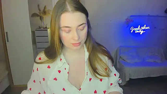 Snapshot of Demure_Smile chatting on 11, 2, 2025 Demure Smile online show from 11, 2, 2025