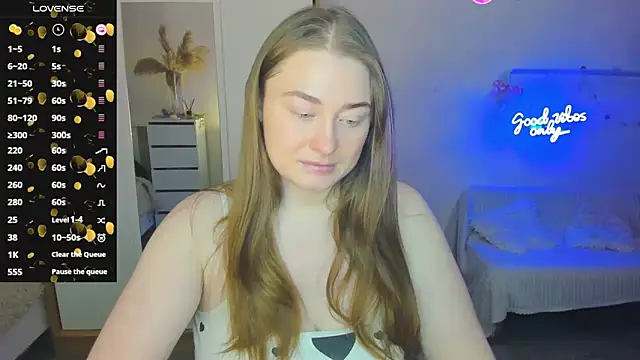 Snapshot of Demure_Smile chatting on 13, 2, 2025 Demure Smile online show from 13, 2, 2025