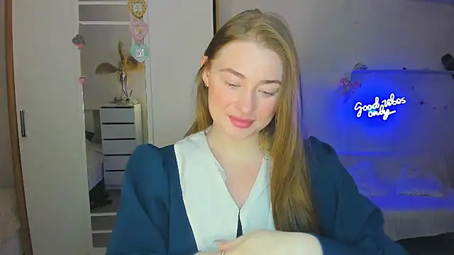 Snapshot of Demure_Smile chatting on 15, 2, 2025 Demure Smile online show from 15, 2, 2025