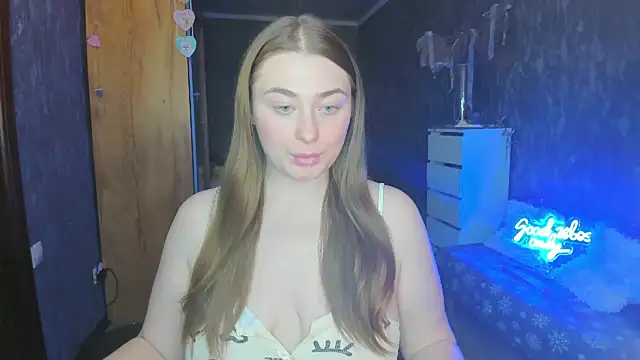 Snapshot of Demure_Smile chatting on 26, 2, 2025 Demure Smile online show from 26, 2, 2025