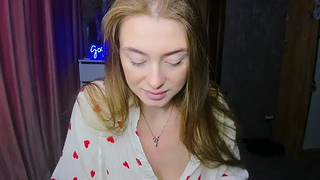 Snapshot of Demure_Smile chatting on 13, 9, 2025 Demure Smile online show from 13, 9, 2025