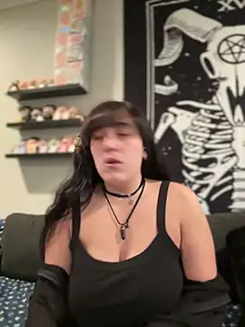 ThicBunz online show from 15, 11, 2025