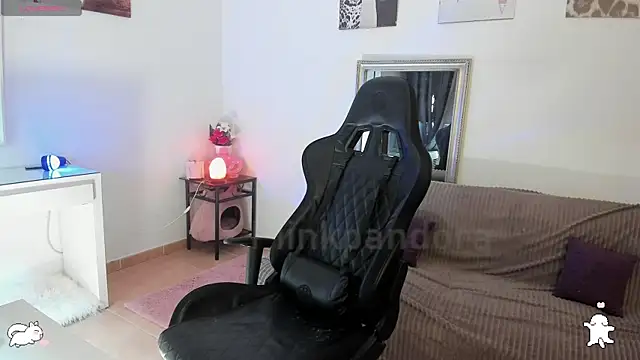 Snapshot of Piinkpandora chatting on 12, 6, 2026 Piinkpandora online show from 12, 6, 2026