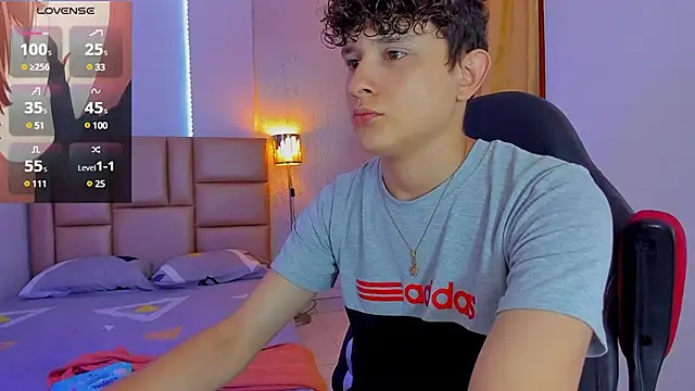 Nathan Bluee online show from 4, 2, 2025