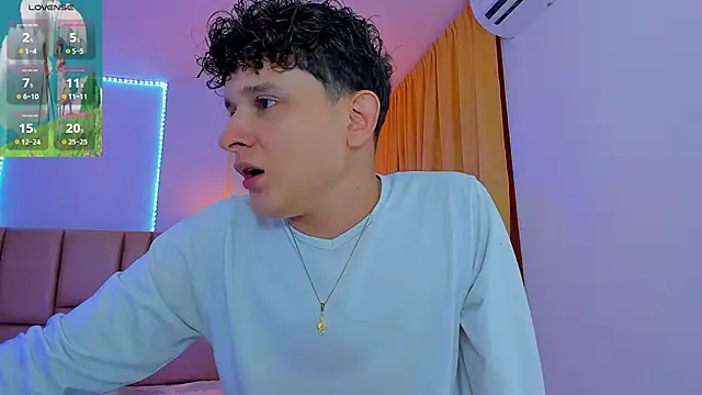 Nathan Bluee online show from 3, 3, 2025