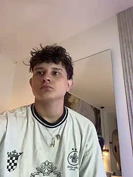 Nathan Bluee online show from 15, 9, 2025