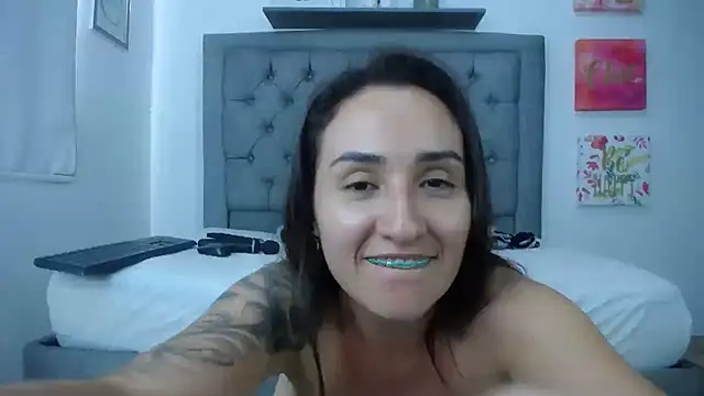 Carolina love19 online show from 19, 2, 2025