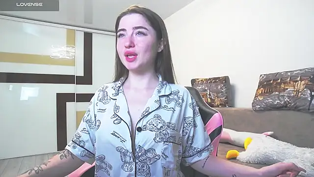 Snapshot of Luxuryalma chatting on 16, 6, 2026 Luxuryalma online show from 16, 6, 2026