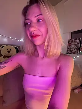 Snapshot of _urbestie_ chatting on 1, 7, 2026 urbestie online show from 1, 7, 2026