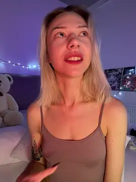 Snapshot of _urbestie_ chatting on 29, 7, 2026 urbestie online show from 29, 7, 2026