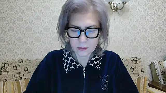 Elegant00Lady online show from 20, 10, 2025
