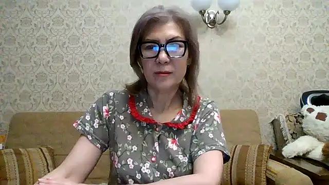 Elegant00Lady online show from 16, 12, 2025